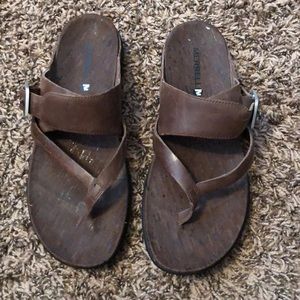Merrell women’s sandals